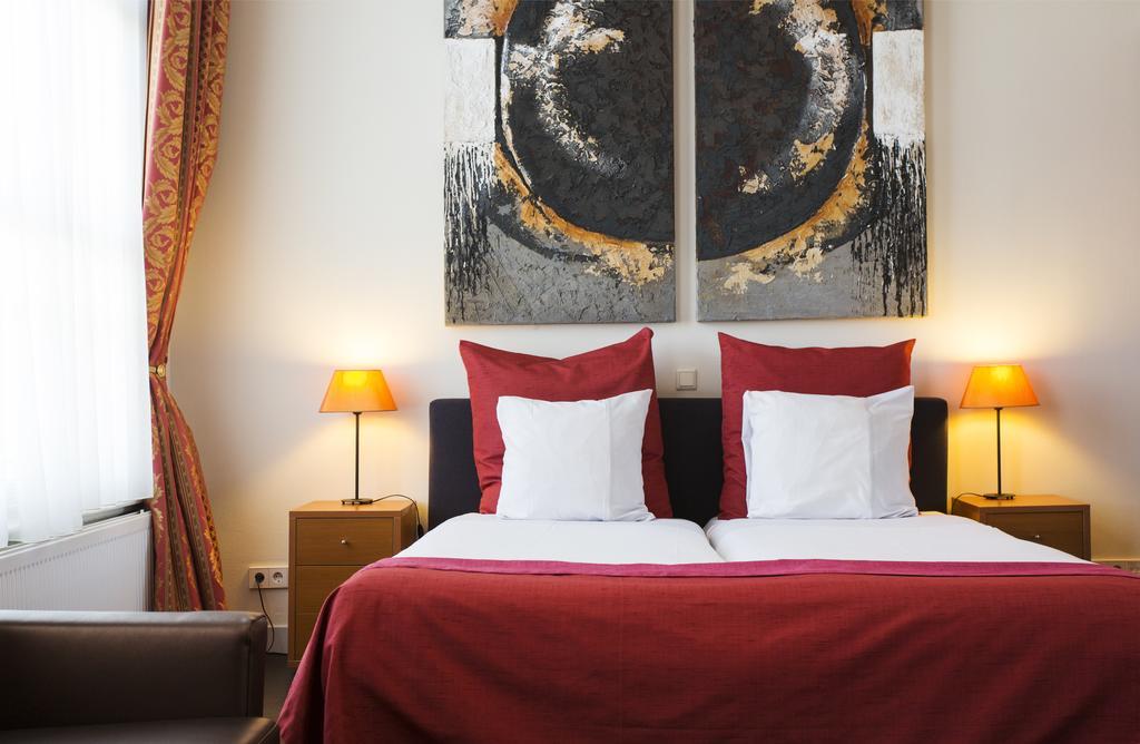 Grand Museum Hotel, BW Signature Collection Делфт Екстериор снимка