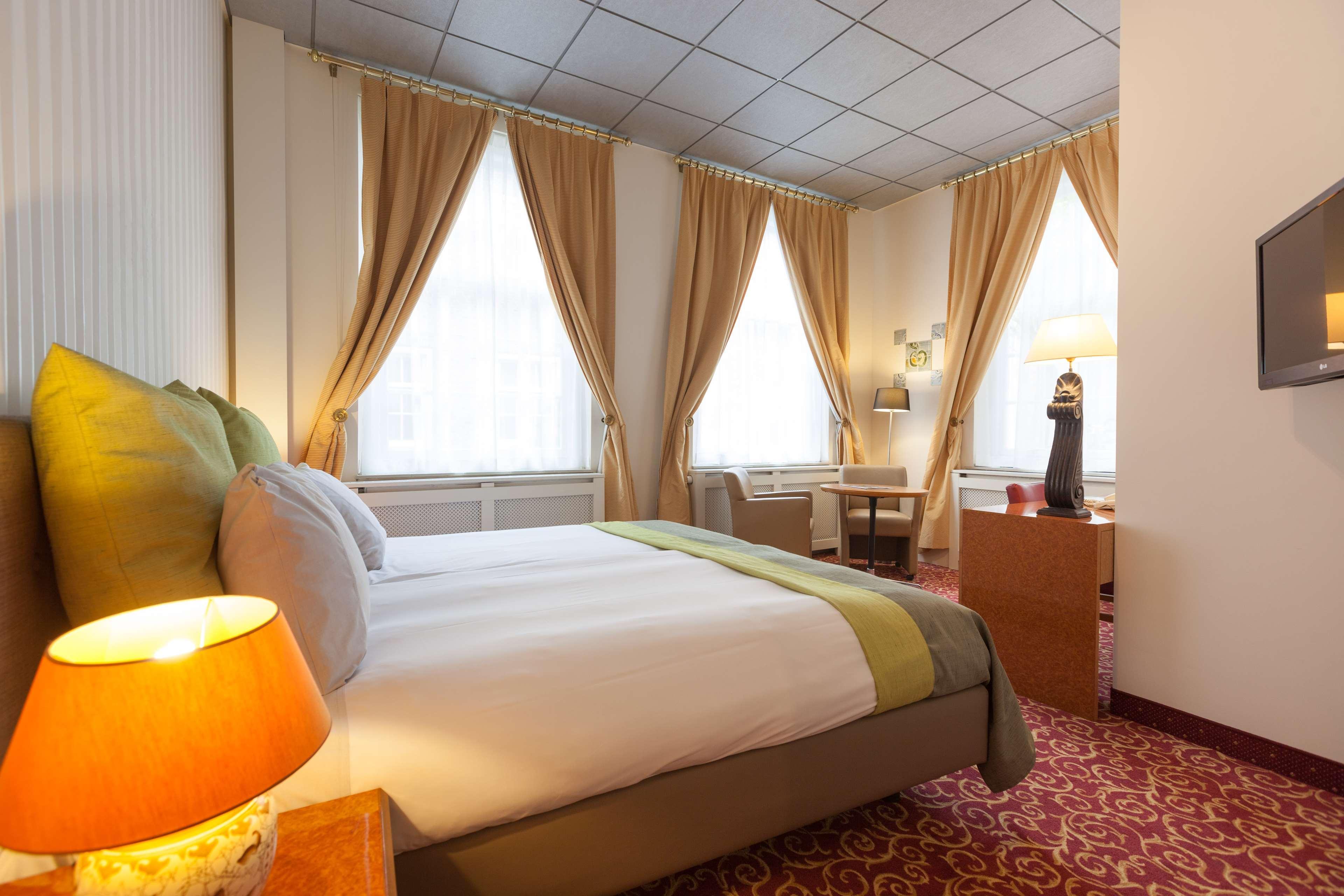 Grand Museum Hotel, BW Signature Collection Делфт Екстериор снимка